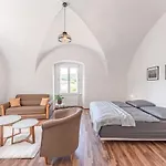Im Kloster